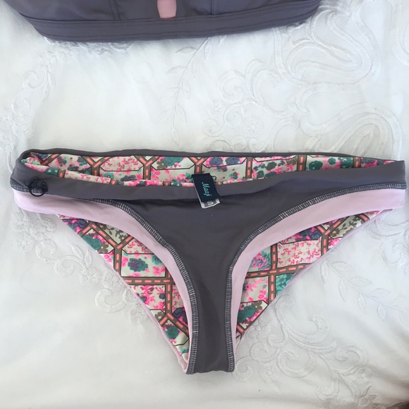 Maaji two piece grey and pink cross cross bikini - Picture 2 of 5